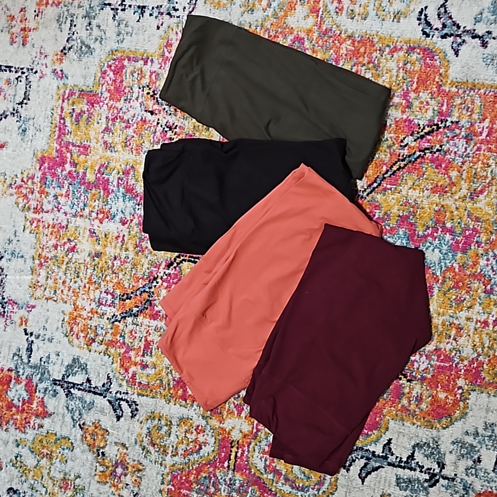 Rae Mode leggings